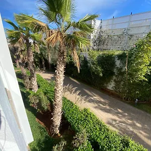 Tres Beau A Ain Diab شقة